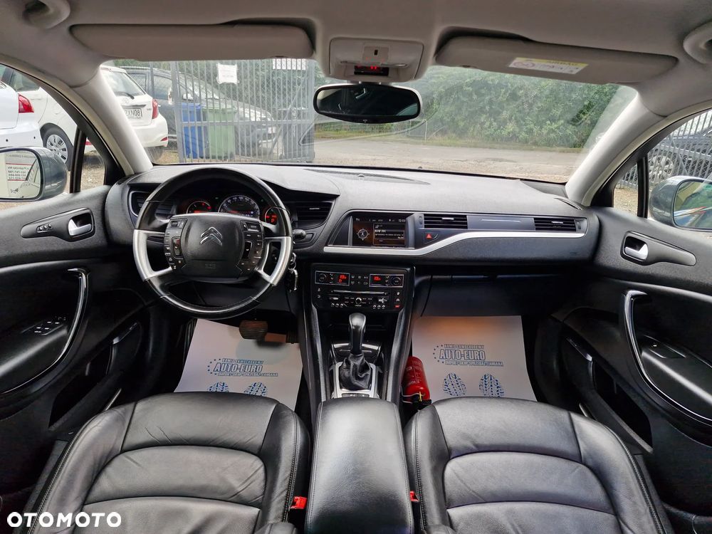 Citroën C5 Tourer HDi 165 FAP Exclusive - 24