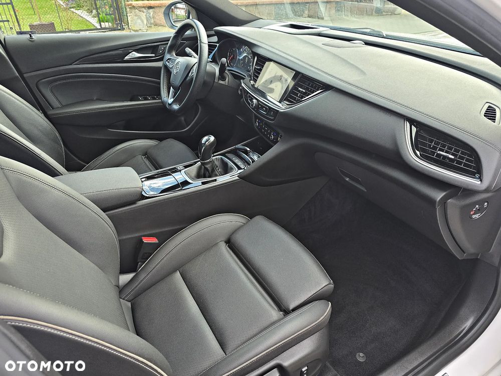 Opel Insignia 2.0 Exclusive - 28