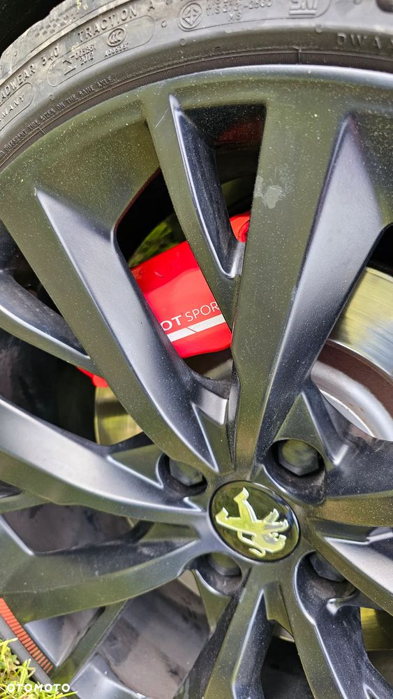 Peugeot 208 THP STOP & START GTi by Sport - 6