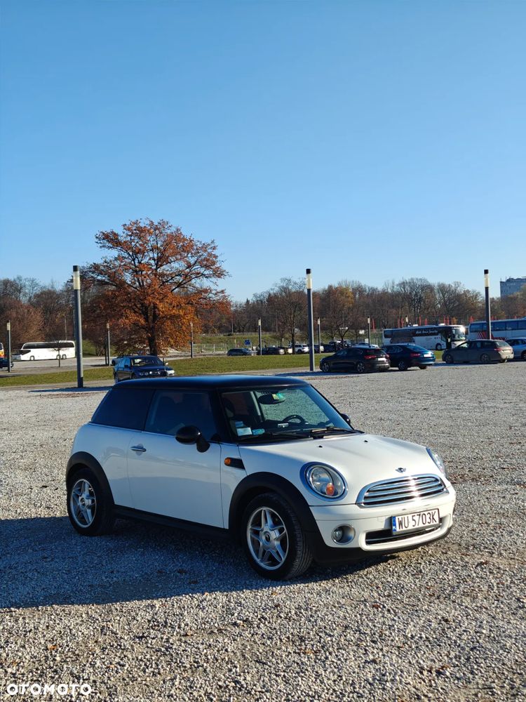 MINI Cooper Standard - 13