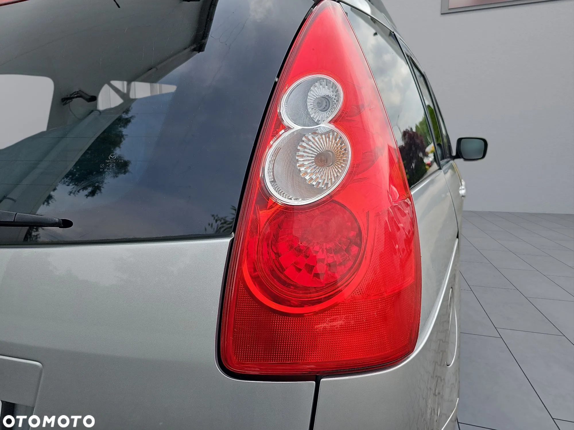 Mazda 5 2.0 Exclusive - 16