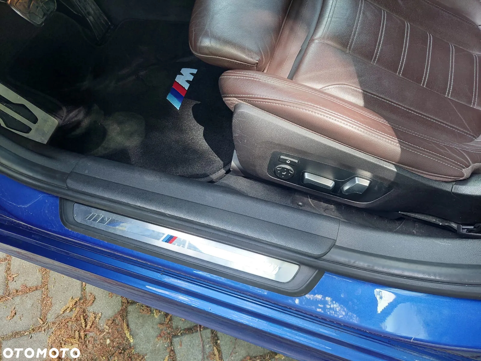 BMW Seria 3 330i M Sport - 23