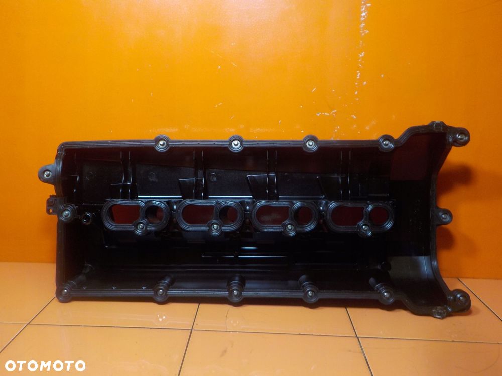 RANGE ROVER L405 SPORT 5.0 V8 13r 375KM pokrywa zaworow 8W93-6P036-AH - 3