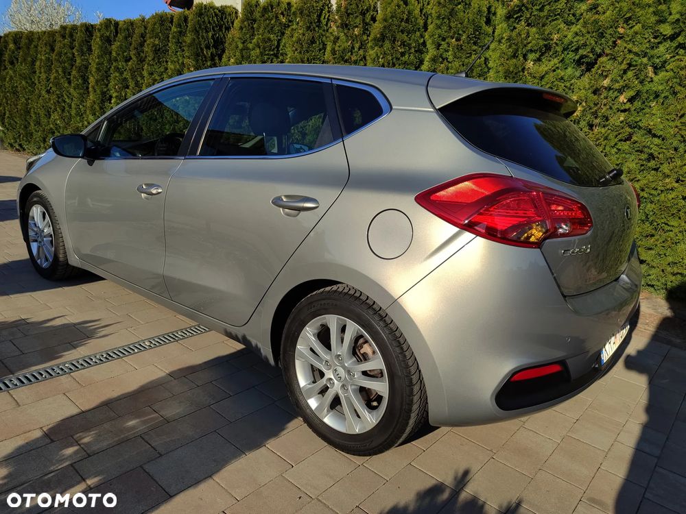 Kia Ceed 1.4 CVVT Attract - 9
