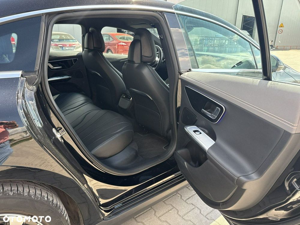 Mercedes-Benz EQE 350+ 90.5kWh - 17