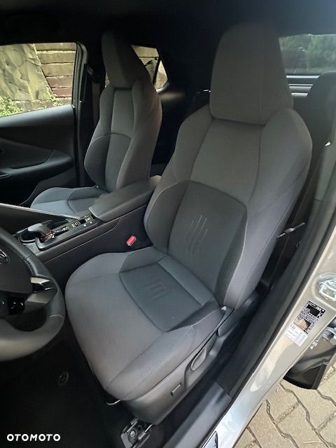 Toyota C-HR 2.0 Lounge Edition - 38