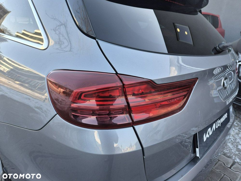 Kia Ceed 1.6 GDI PHEV L Business Line DCT - 19