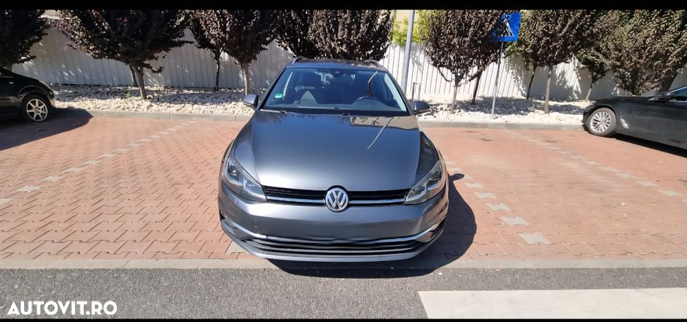 Volkswagen Golf - 3