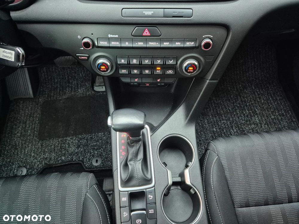 Kia Sportage - 25