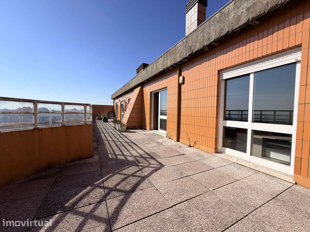 T5 no último andar com terraço de 48 m² e barbecue - Grande imagem: 3/32