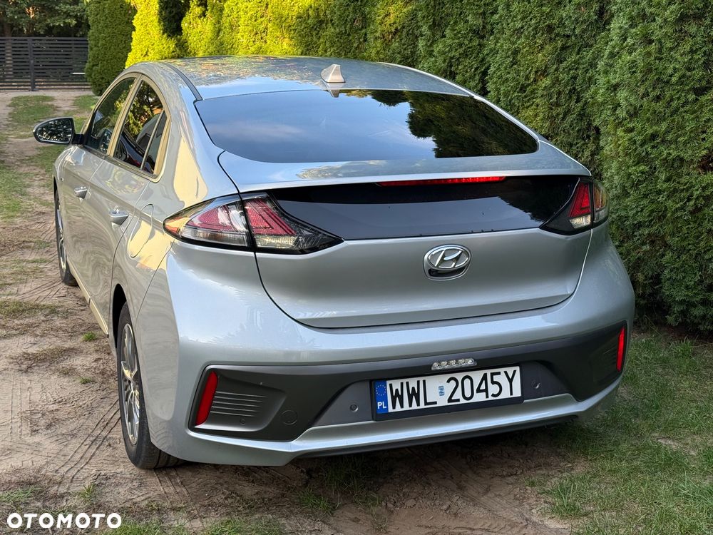 Hyundai IONIQ - 5