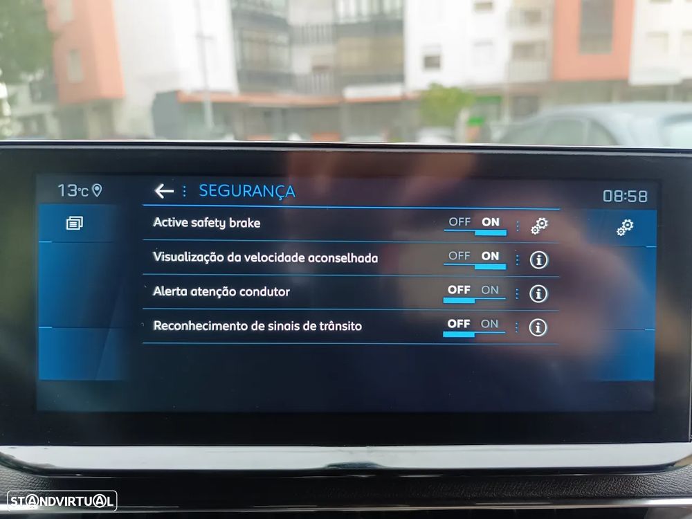 Peugeot 5008 PureTech 130 EAT8 Stop & Start GT - 47