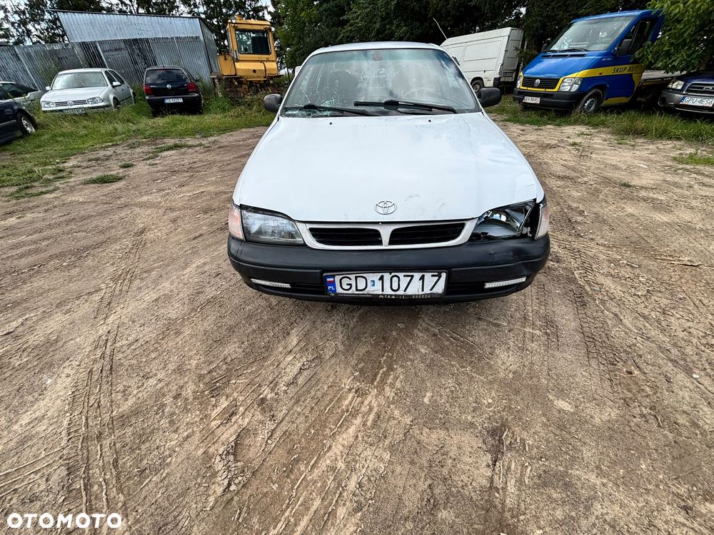 Toyota Carina 1.6 XLi - 5
