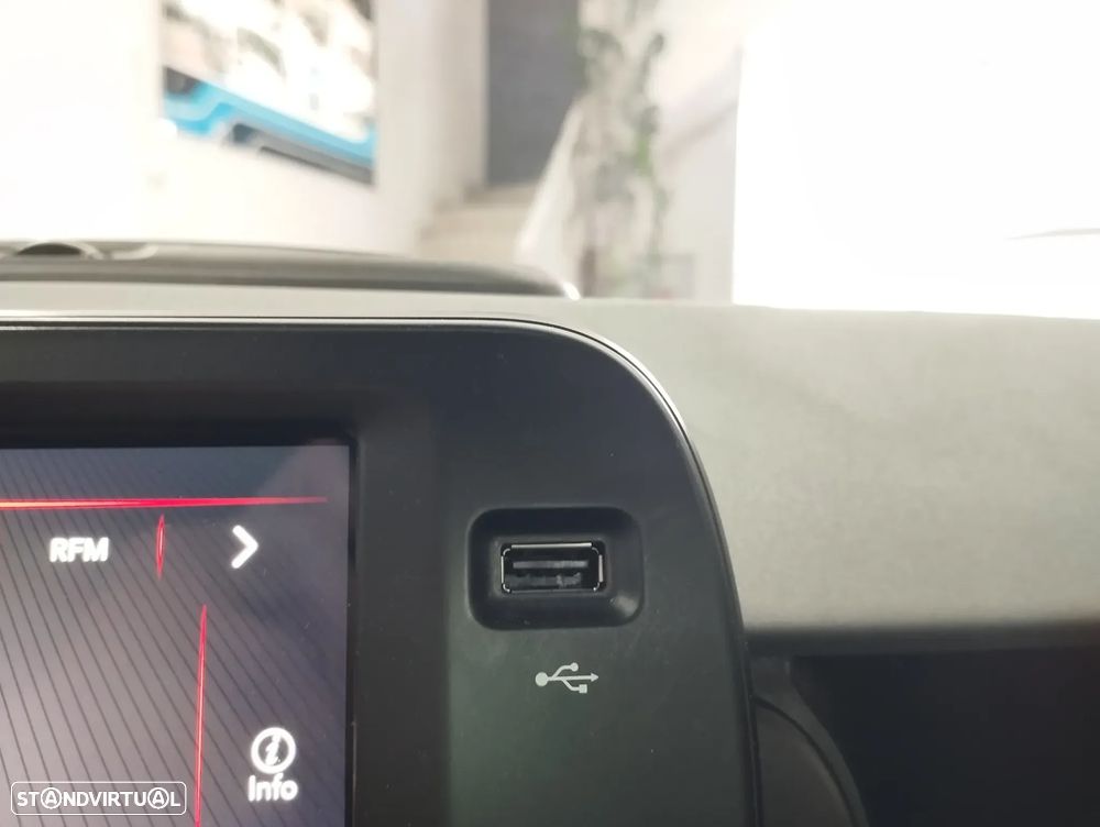 Fiat Panda 1.0 Hybrid Garmin - 23