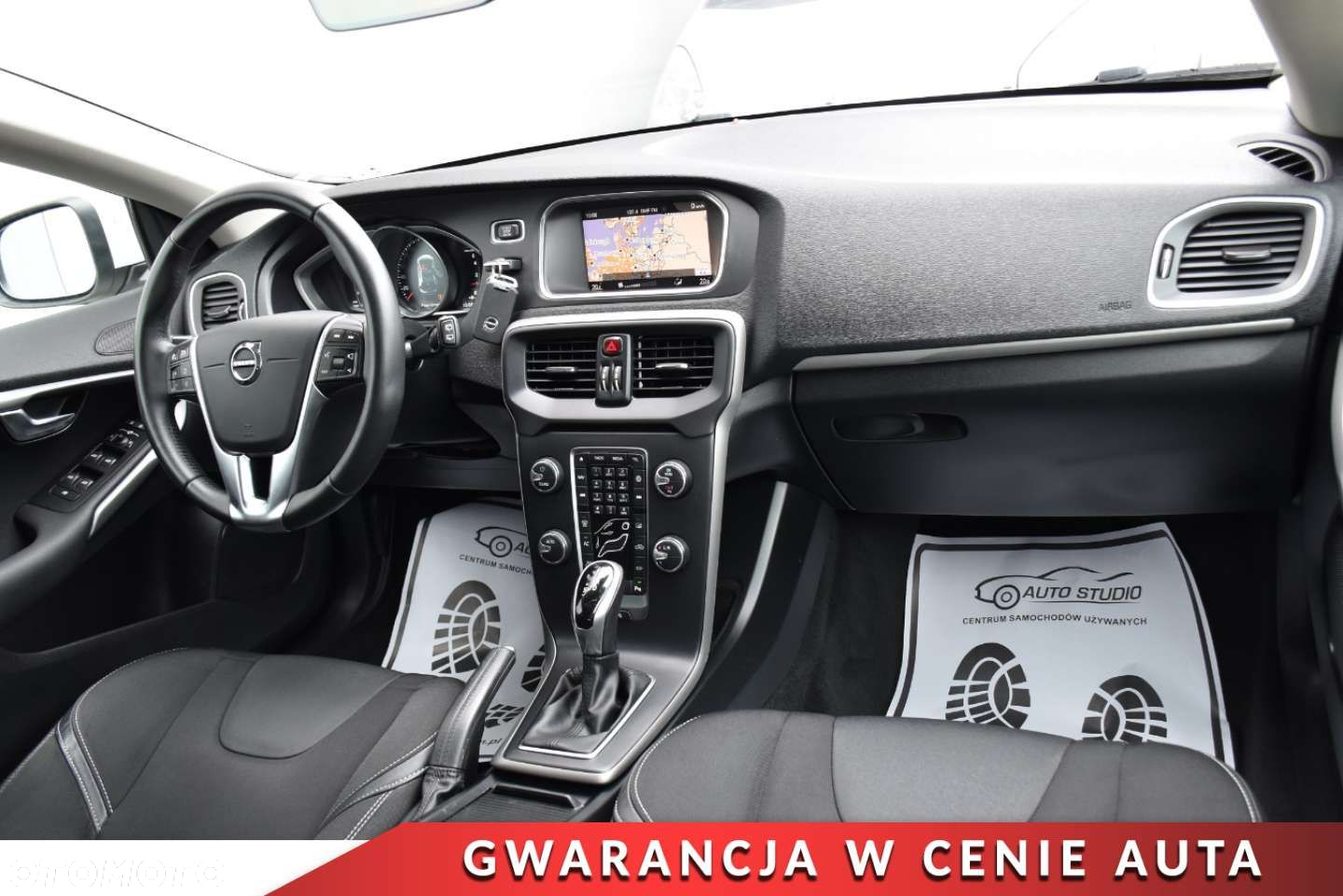 Volvo V40 T2 Geartronic Kinetic - 9