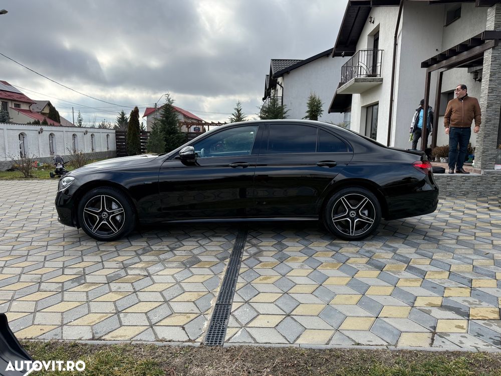 Mercedes-Benz E - 15