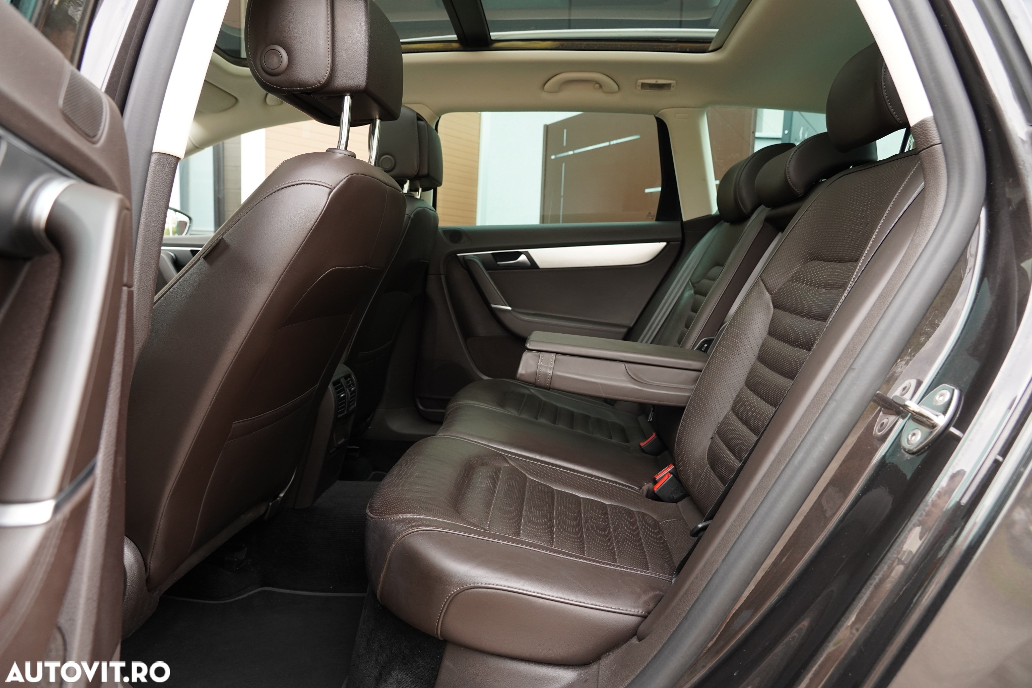 Volkswagen Passat Variant 2.0 TDI BlueMotion Technology Comfortline - 10