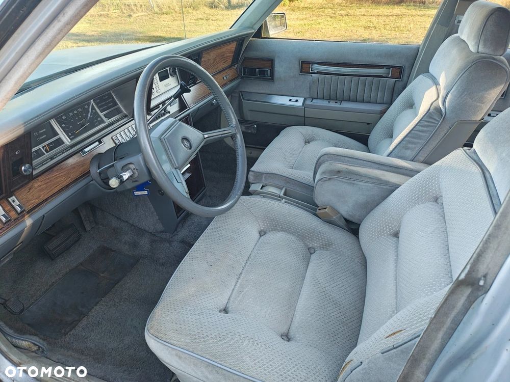 Chrysler New Yorker - 9