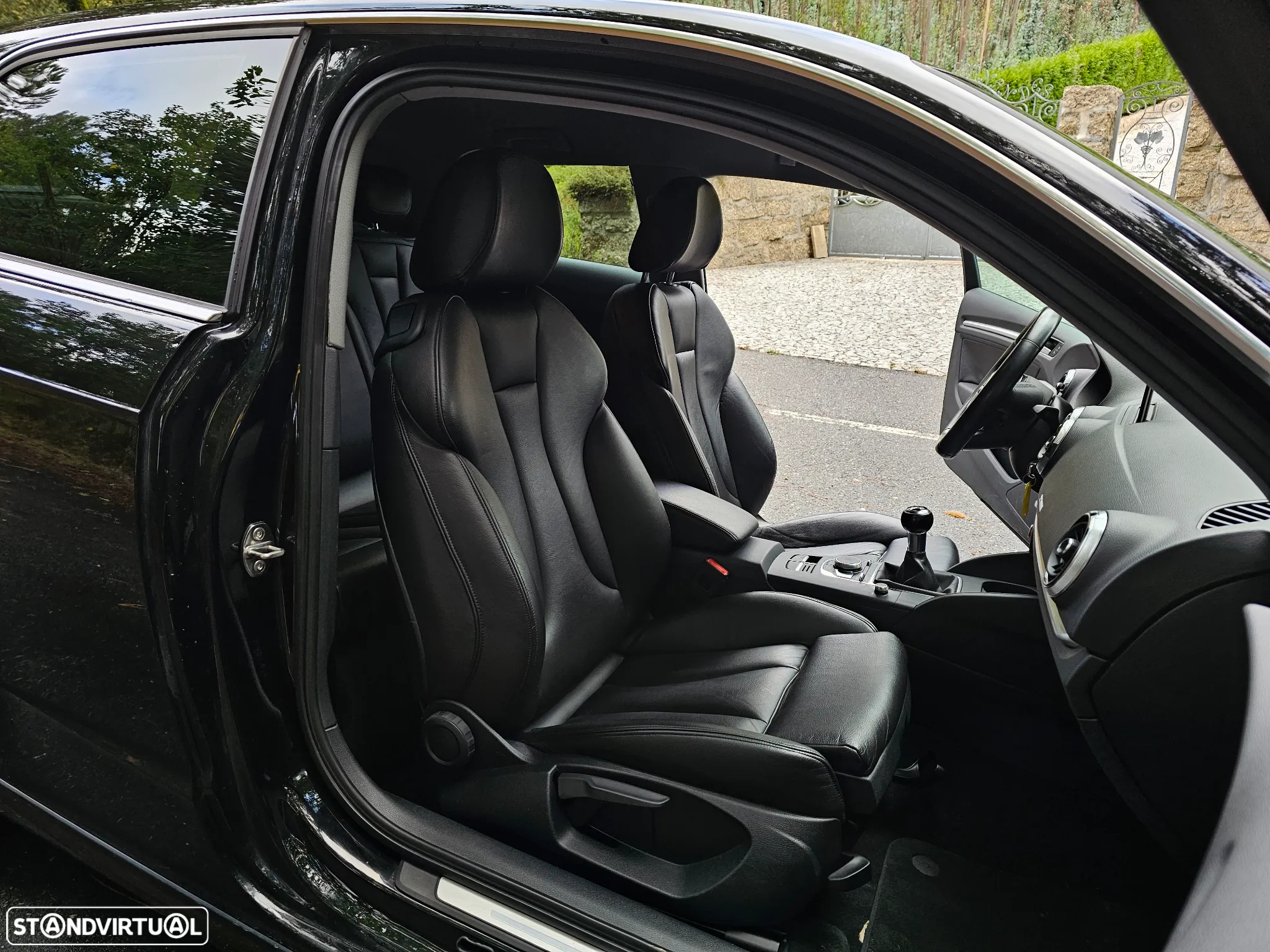 Audi A3 1.6 TDI S-line - 12