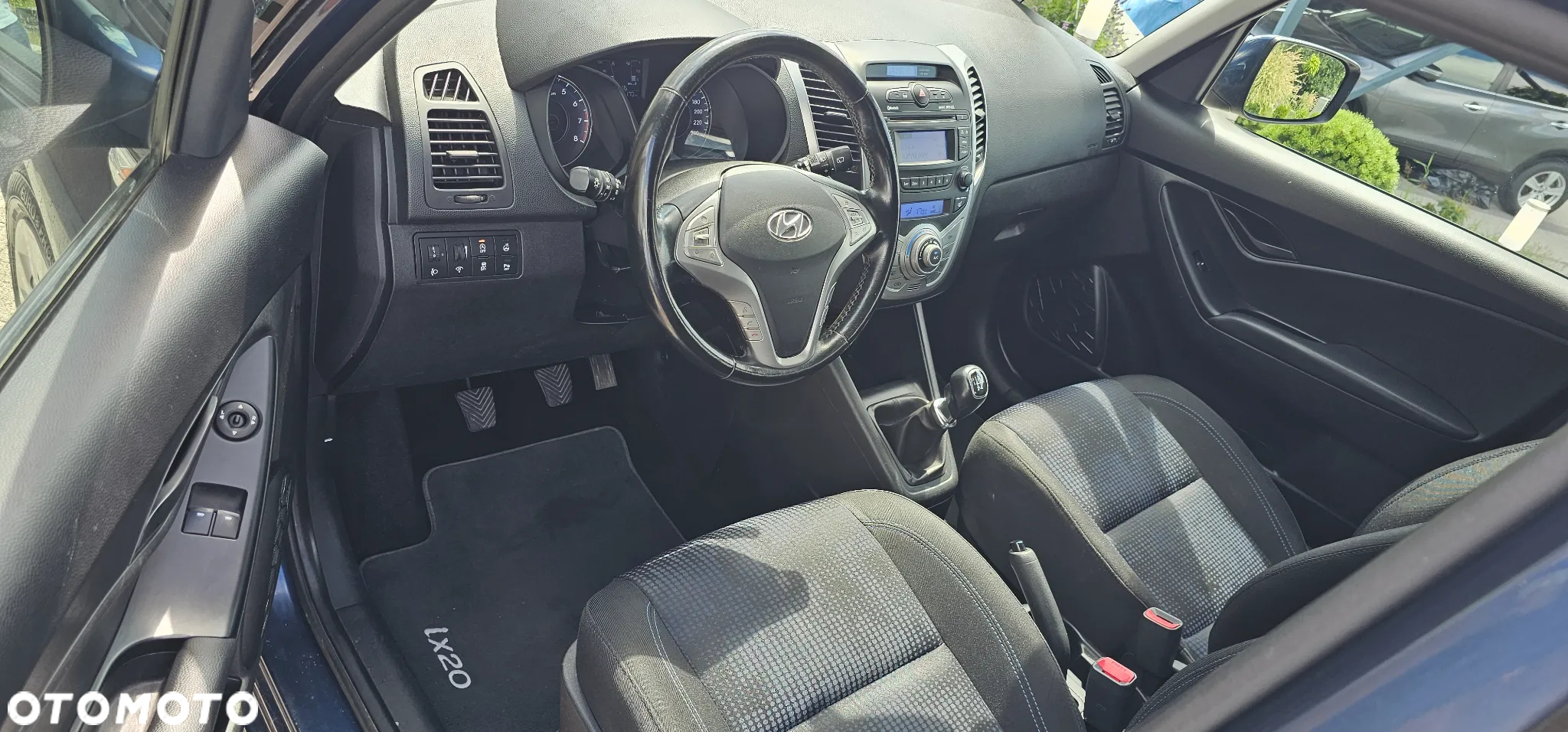 Hyundai ix20 1.4 blue Comfort - 25