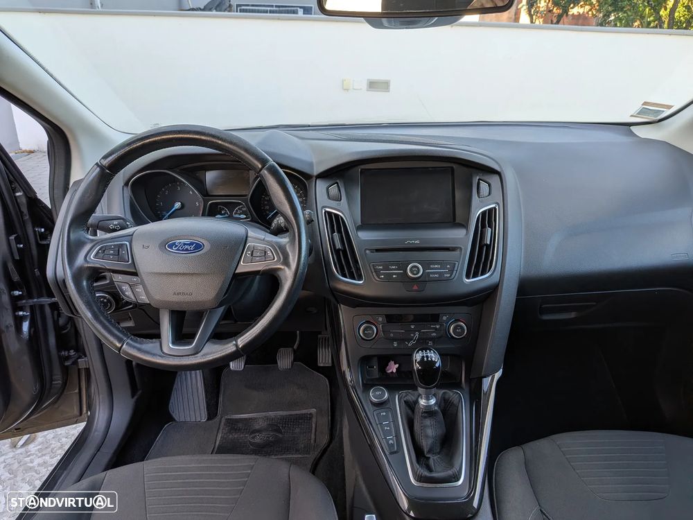 Ford Focus - 5
