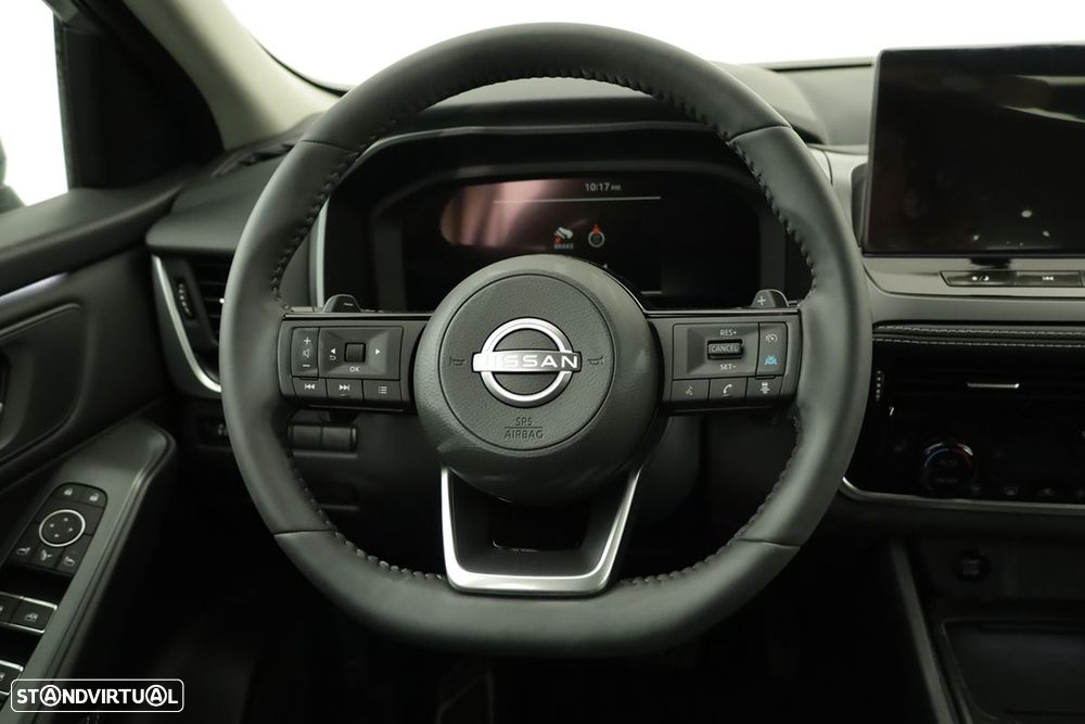 Nissan Qashqai 1.3 DIG-T N-Connecta LED Xtronic - 13