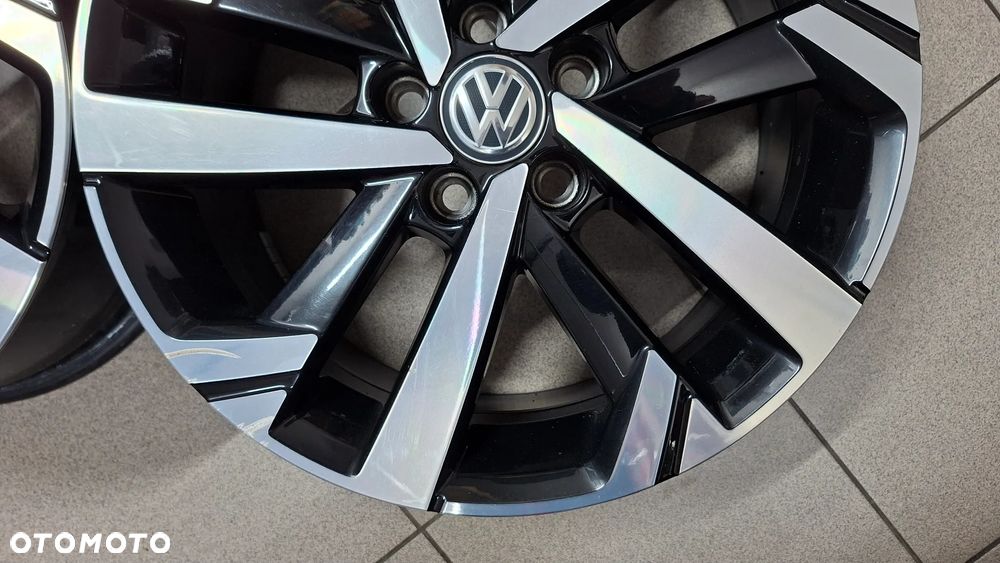 Felgi Aluminiowe 16 VW Polo VI 5x100 ET 47 Torsby - 6