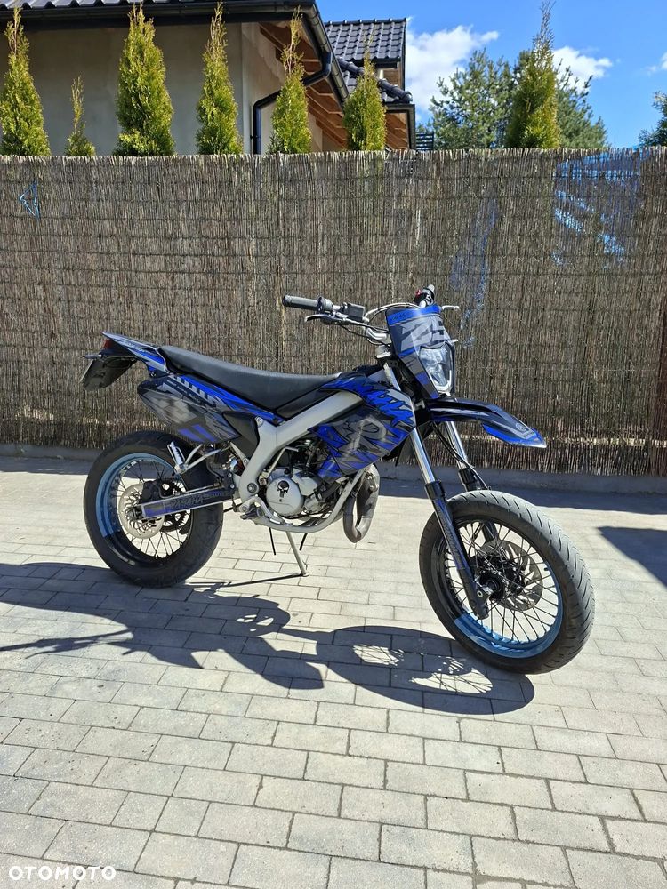 Yamaha DT - 9