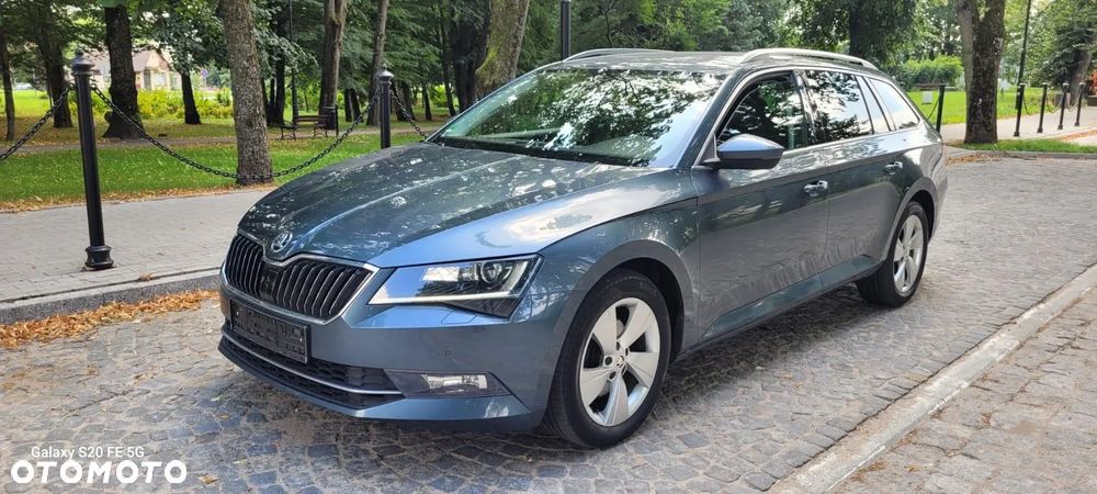 Skoda Superb 2.0 TDI 4x4 Style DSG - 7