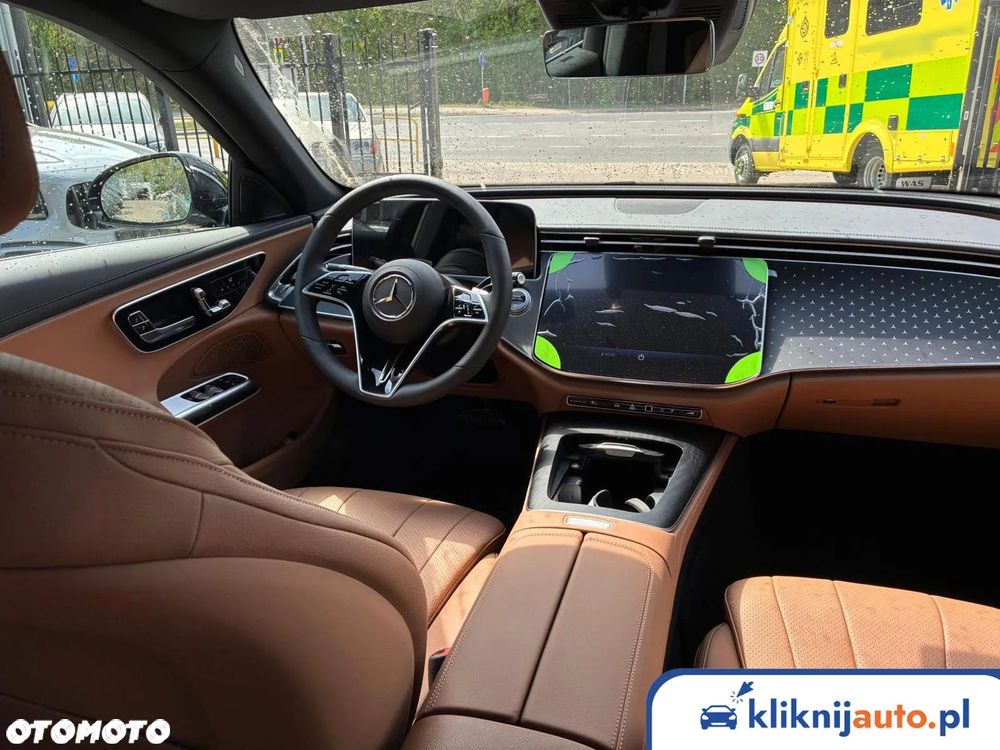Mercedes-Benz Klasa E 220 d mHEV 4-Matic Exclusive 9G-Tronic - 6