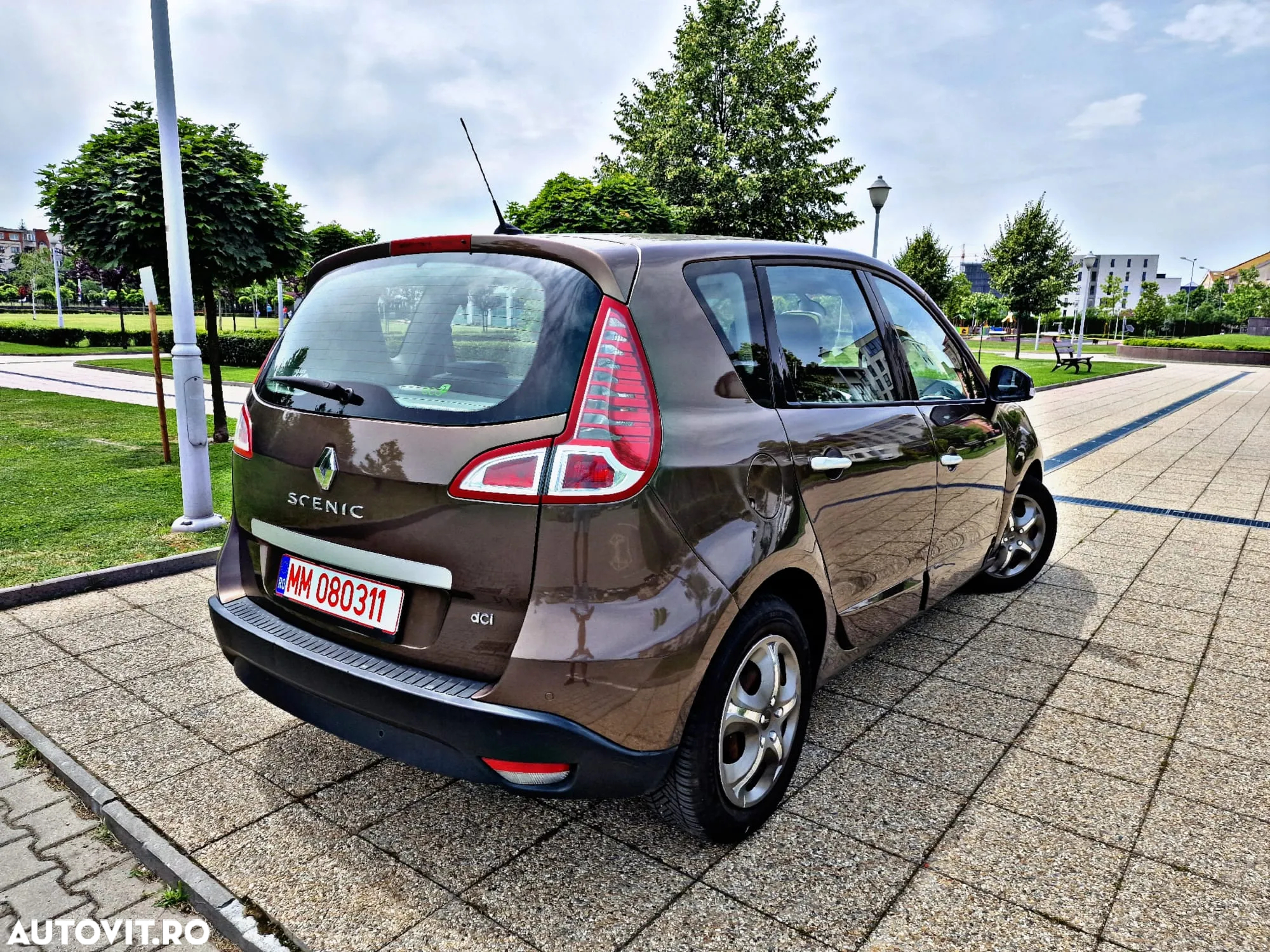 Renault Scenic 1.5dCi Dynamique - 3