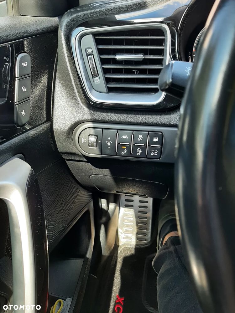 Kia XCeed 1.6 GDI DCT6 OPF Platinum Edition - 12