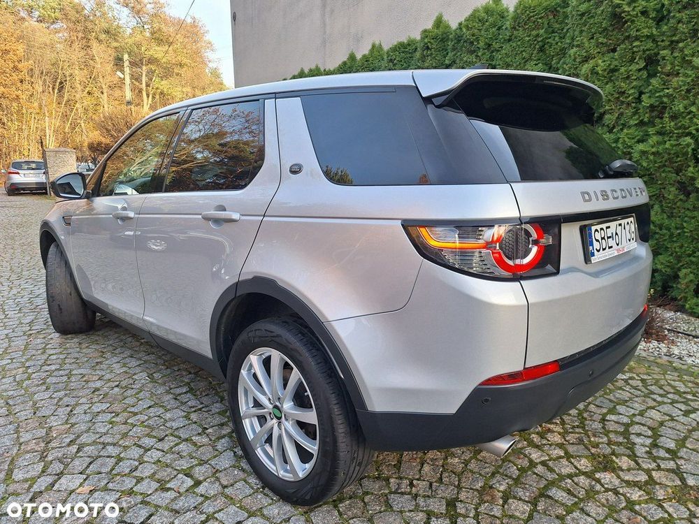Land Rover Discovery Sport 2.0 TD4 HSE - 3