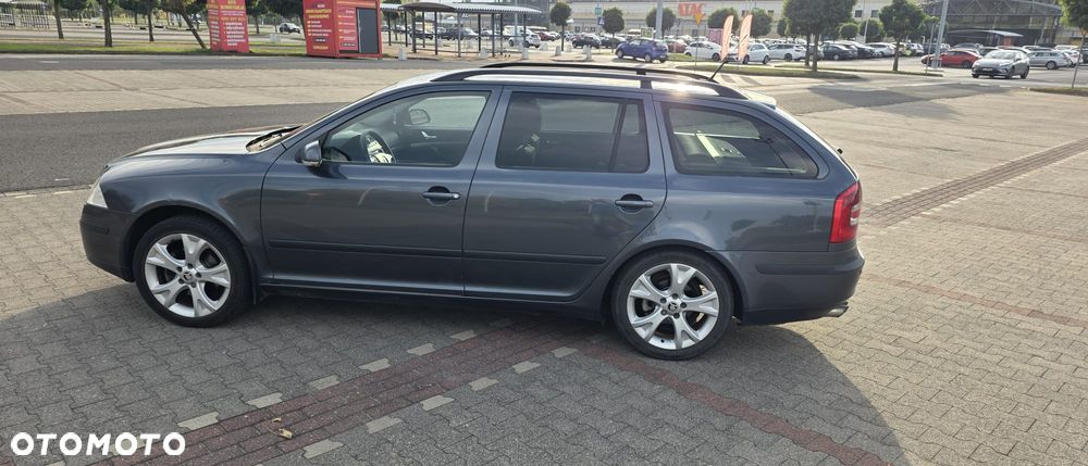 Skoda Octavia 1.8 T FSI Elegance - 10