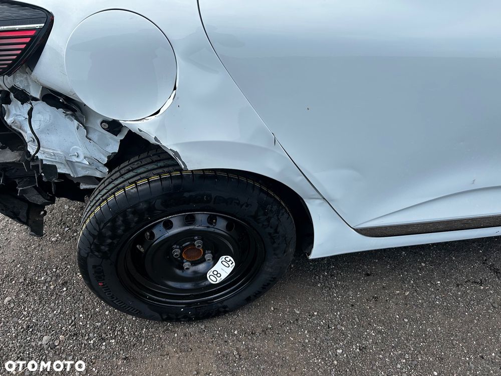 Renault Clio - 7
