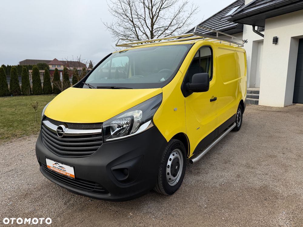 Opel Vivaro - 1