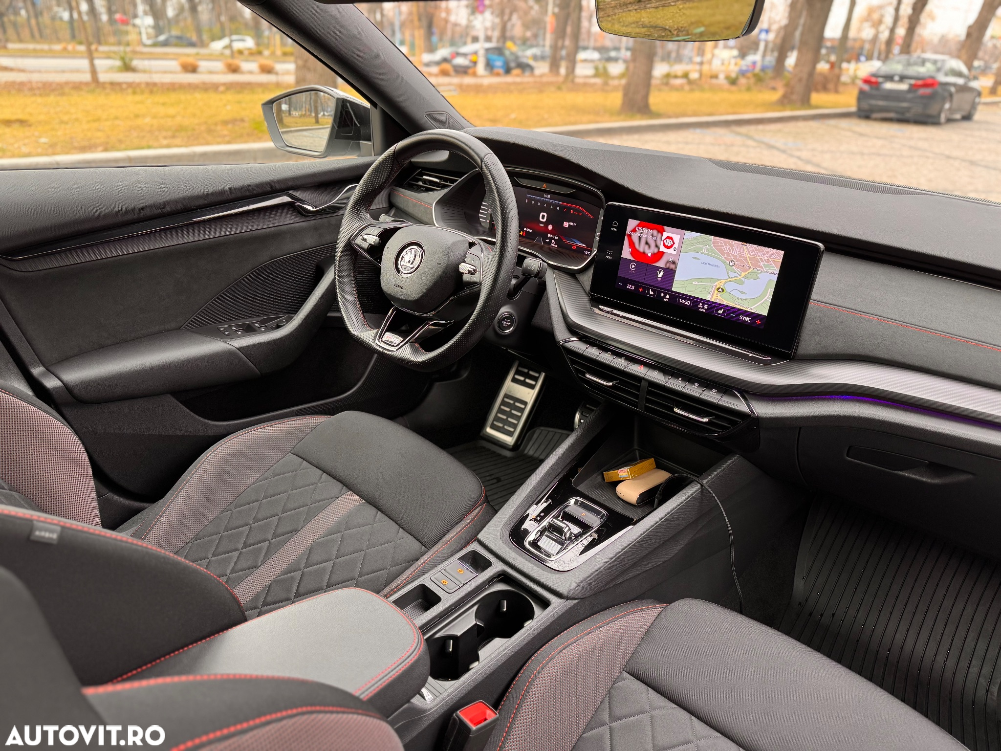 Skoda Octavia 2.0 TSI DSG RS - 8