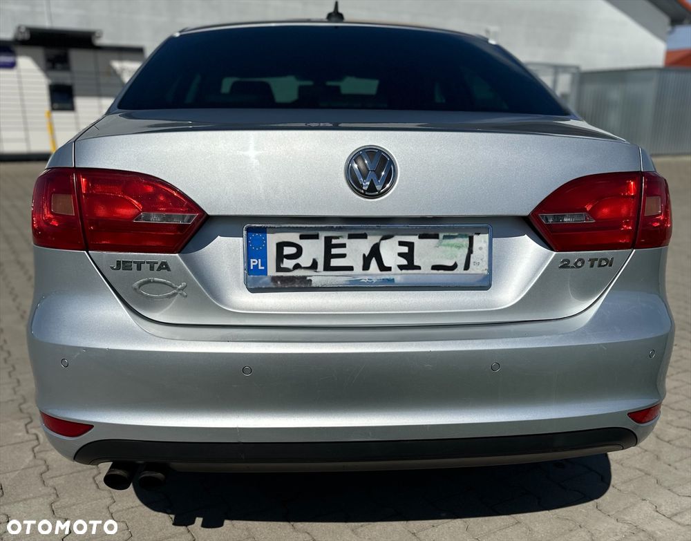 Volkswagen Jetta 2.0 TDI Highline Perfectline DSG - 5