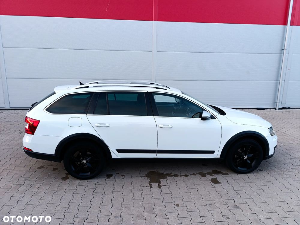 Skoda Octavia 2.0 TDI 4x4 Scout - 5
