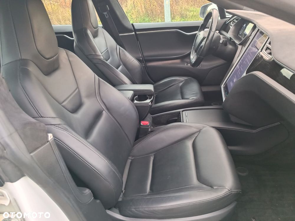 Tesla Model S Long Range Plus - 20
