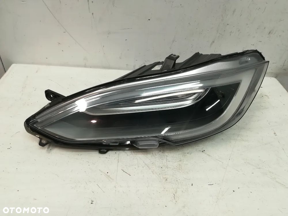 Tesla S lift lampa lewa przednia przód Full Led - 1
