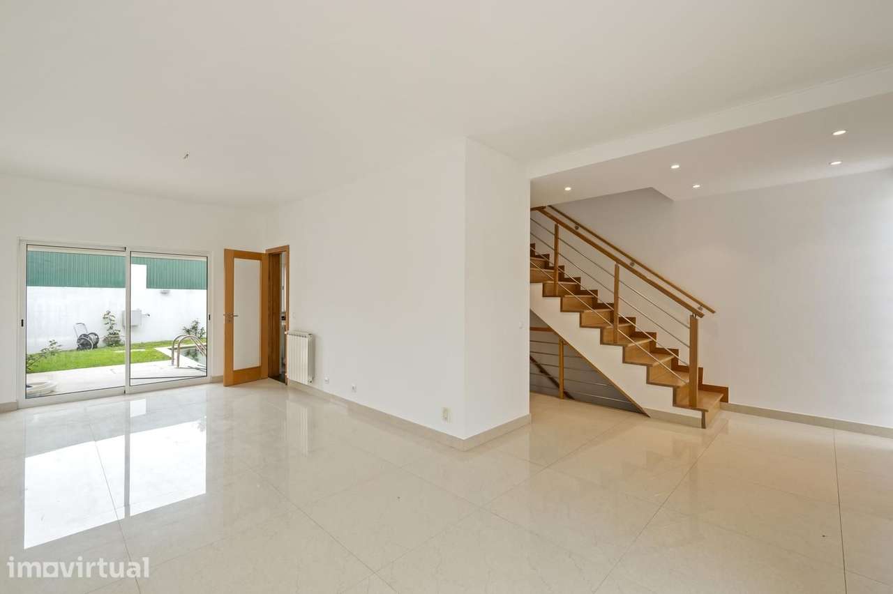 Moradia T3 com piscina, Tires, Cascais - Grande imagem: 2/42
