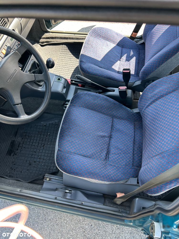 Polonez Caro - 18