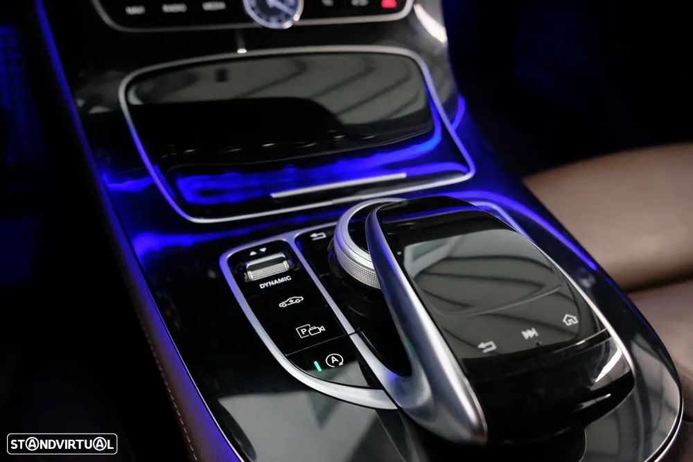 Mercedes-Benz E 220 d 4-Matic All Terrain Avantgarde - 31