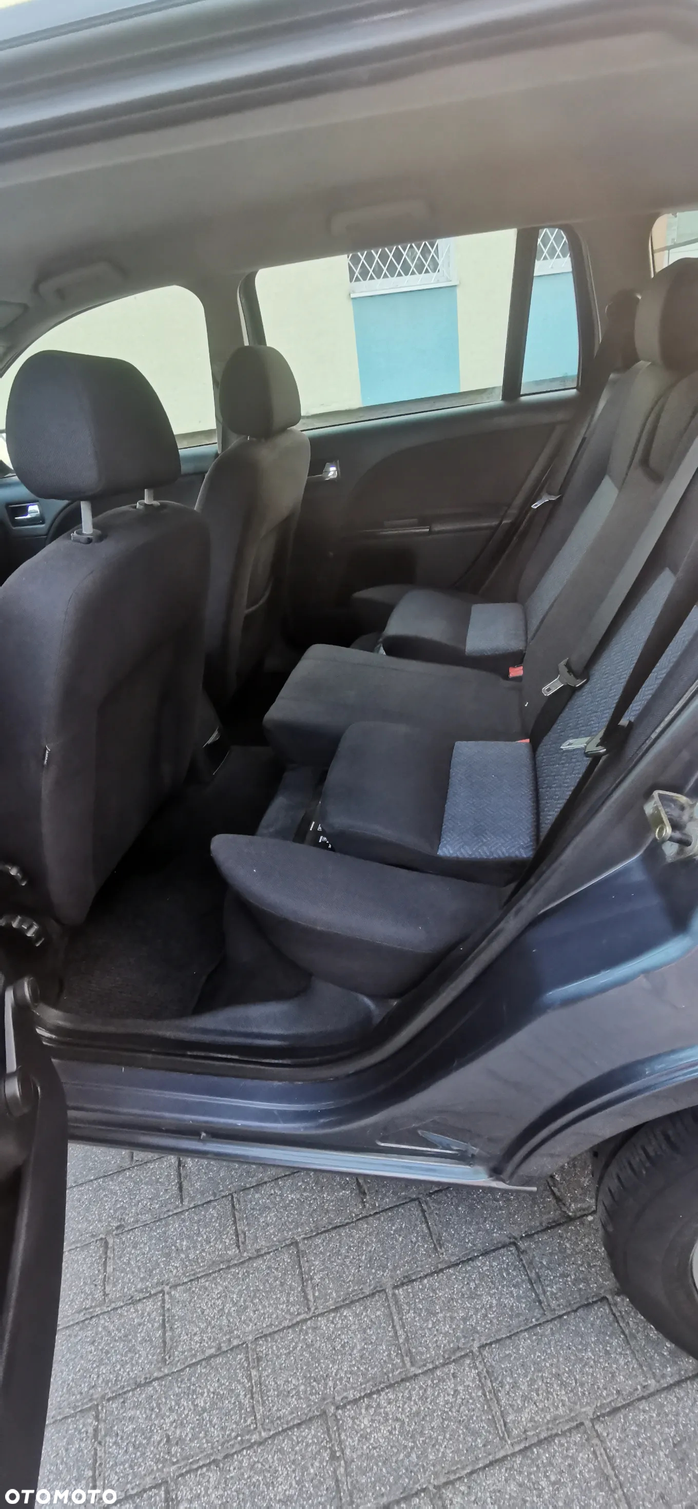 Ford Mondeo 2.0 TDDi Ambiente - 5