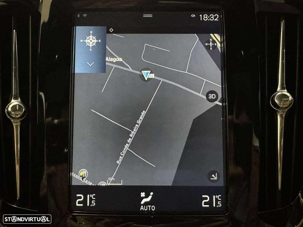 Volvo V90 2.0 D4 Momentum Geartronic - 3