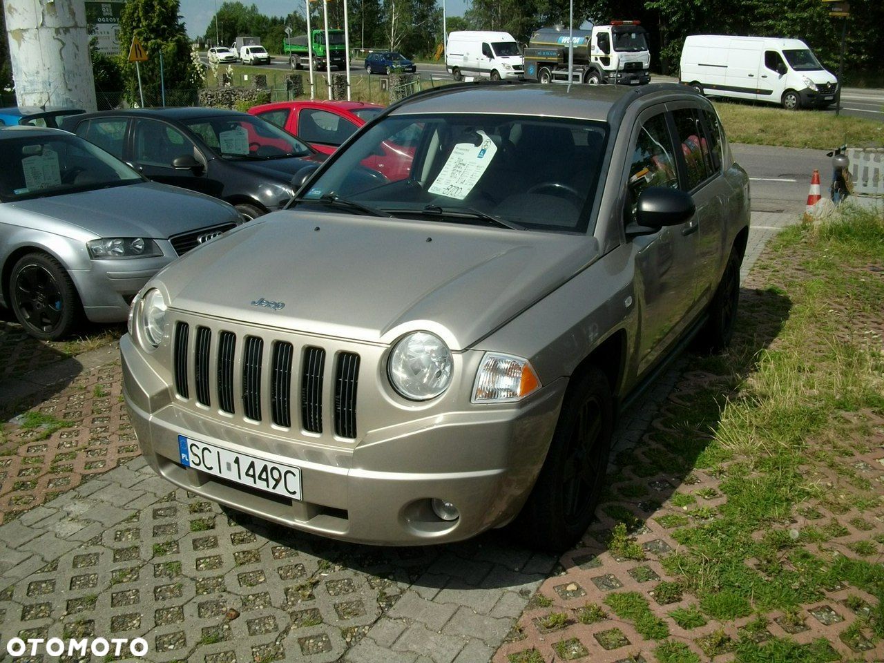 Jeep Compass - 1