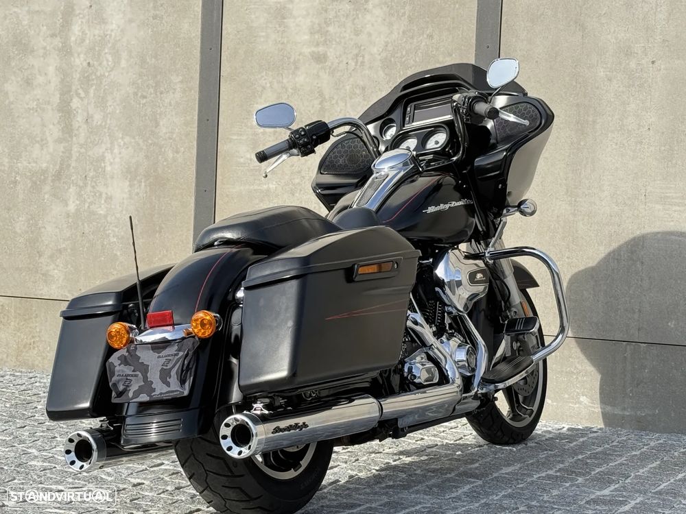 Harley-Davidson FLT Road Glide Special | Black Denim - 7