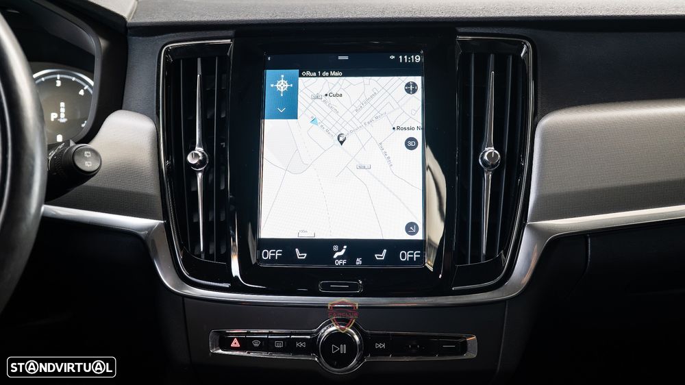 Volvo V90 2.0 B4 Momentum Plus Geartronic - 35