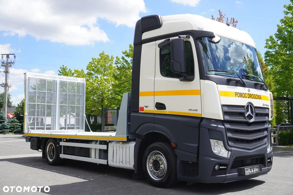 Mercedes-Benz Actros 1845 4×2 E6 / NOWA LAWETA 8,3 m / Kab. sypialna - 13